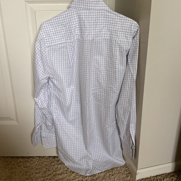 David Donahue mens dress shirt - Picture 2 of 4